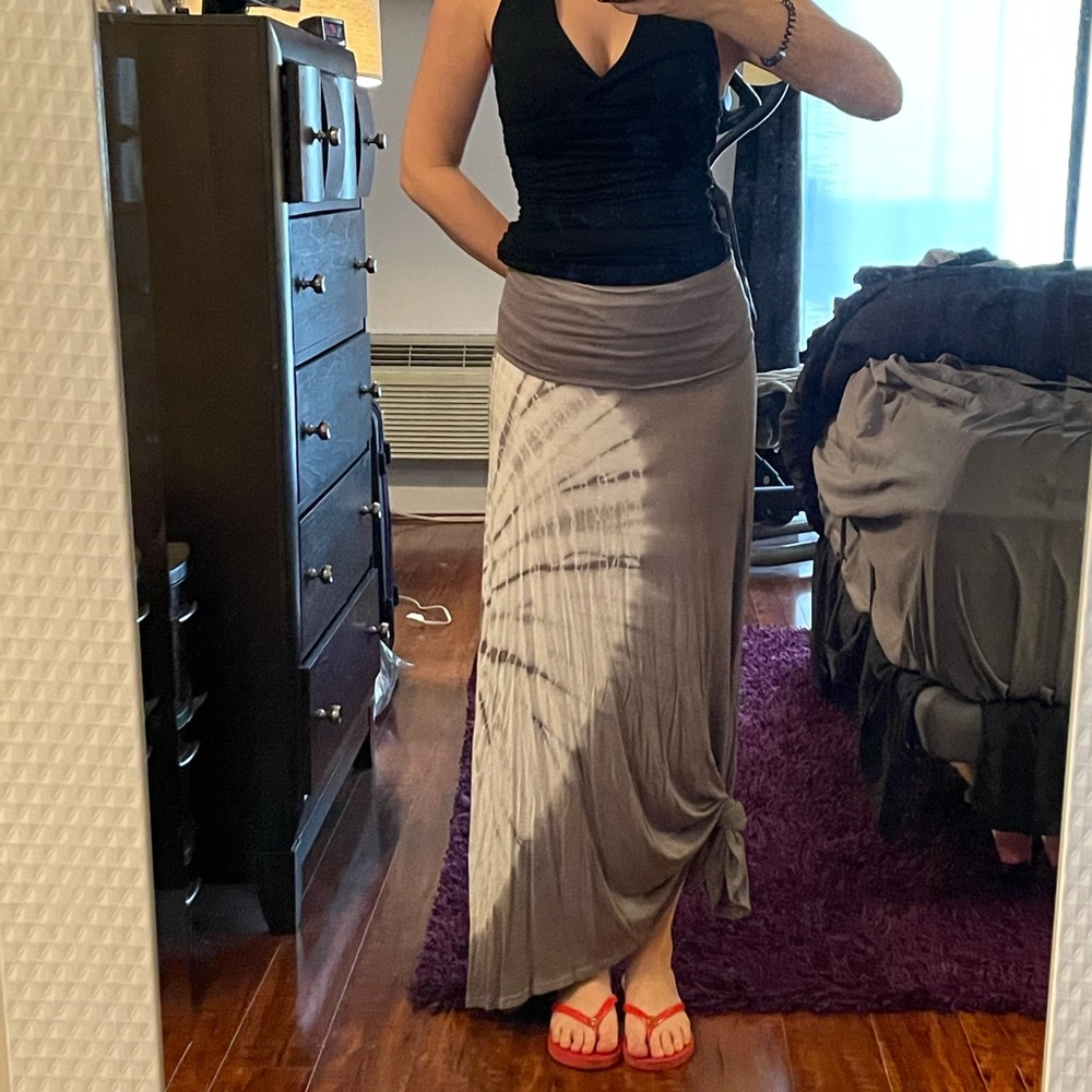 Tie dye skirt or dress in gray and white